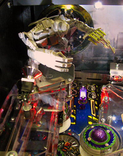 The Starscream platform rotates