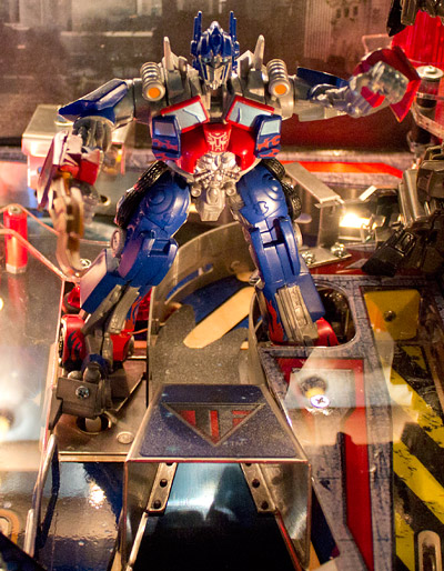 The curved Optimus Prime lane