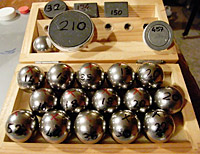 Magnetised balls lead to errors