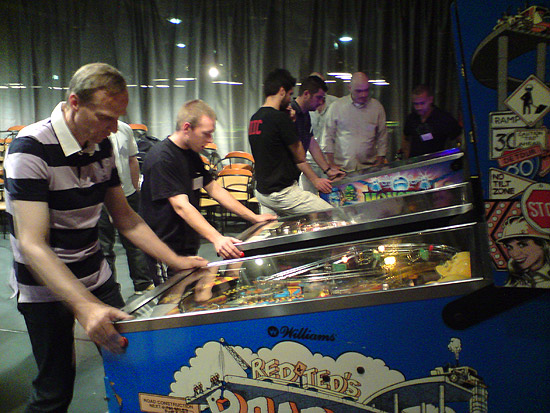 Players on the second bank of machines - Junkyard had to be removed due to a fault which couldn't be quickly repaired
