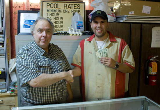 Pinball Masters winner, John Jundt with Lloyd