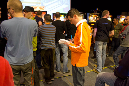 Paper records of scores allowed games to continue without wireless connectivity