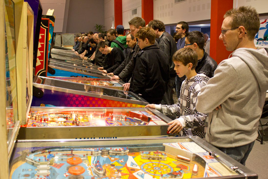 The free play machine rows