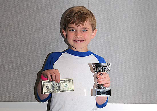 Novice Tournament winner Garrett Dubofsky