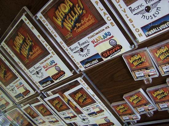 Plaques with Greg Freres custom art were up for grabs to the top 8 in novice and Open.  Kids also got a share.  The first 10 kids to complete their entries got mini-plaques and the top 4 also won finishing plaques.