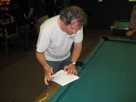 Joe setting the final round in motion