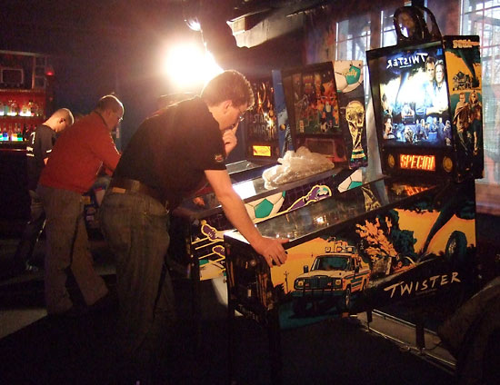 Non-tournament machines
