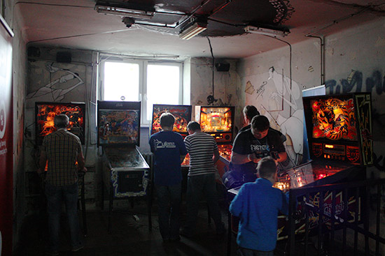 Four of the eight practice machines which were overcrowded and often not working - non-competition players were also playing these machines which meant getting a game was quite difficult at times