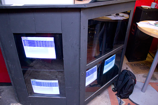 The current positions were shown on monitors