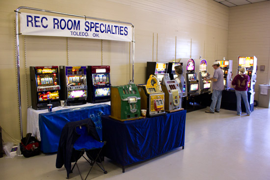 Rec Room Novelties had their range of slt machines