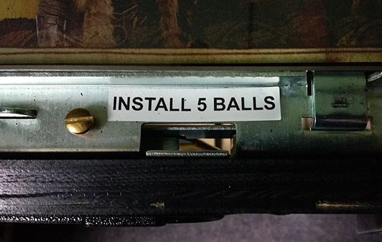 The lock bar latch