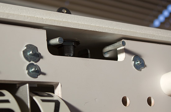 The lamp board latch