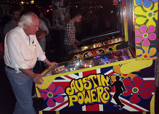 Gary Stern vs Austin Powers