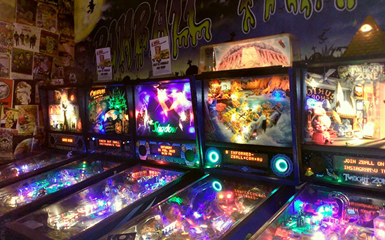 Five Williams/Bally machines at the Courthouse Hotel