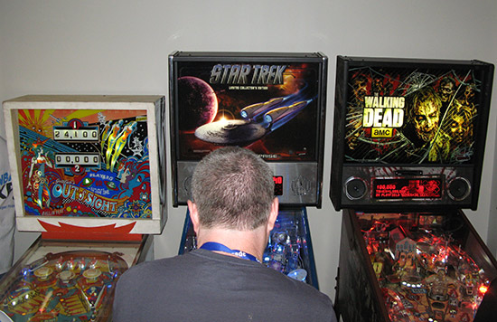 Out of Sight, Star Trek LE and The Walking Dead LE