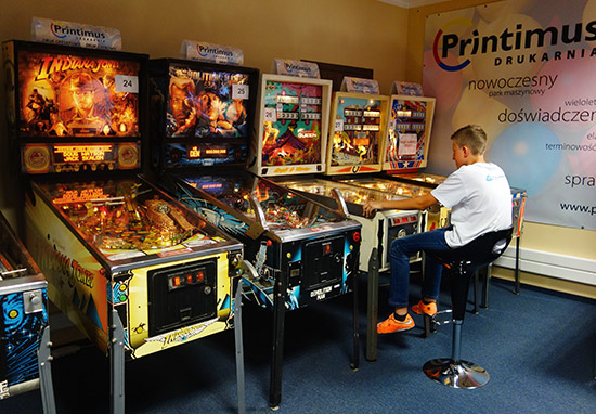 Late at night in one of this year's tournaments at Printiums Pinball