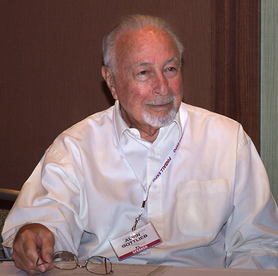 Alvin Gottlieb at his last Pinball Expo appearance in 2009