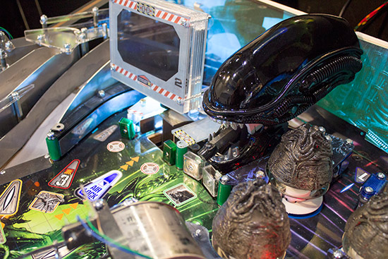 The Xenomorph head and third monitor