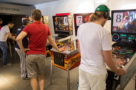 Players in the '80s Tournament