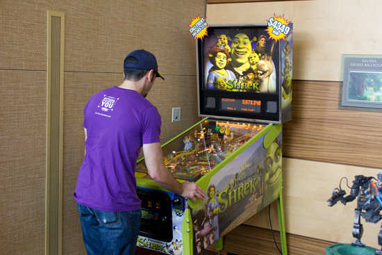 Zach plays his last ball on Shrek in the final