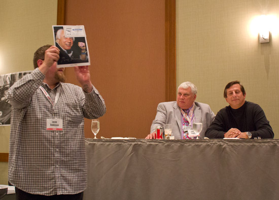 A signed Gary Stern picture doesn't impress Jack...