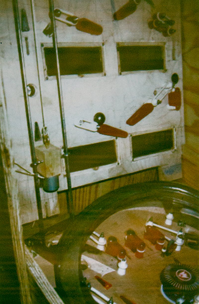 The original vertical playfield
