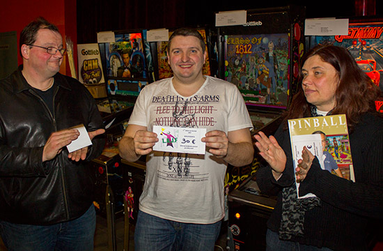 Winner of  Score Doesn't Pay, Franck Bona