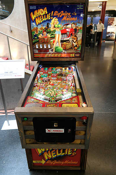 I enjoyed playing this modern version of a great classic machine