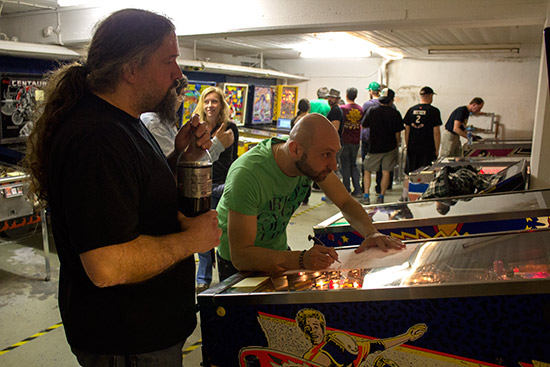 Daniele records the scores on Radical