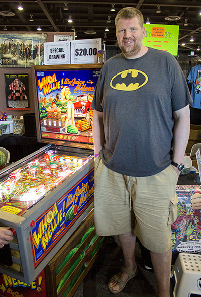 Todd MacCulloch with his grand prize machine