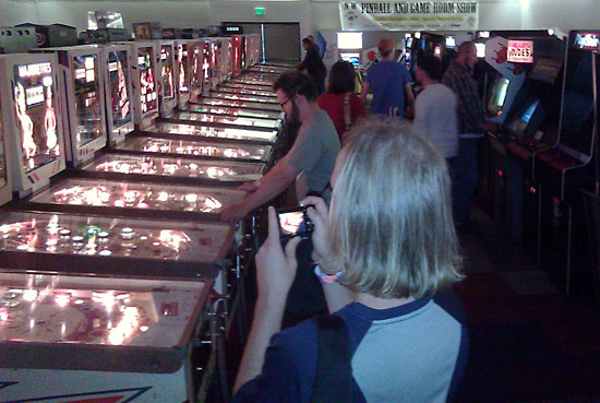 A line of older EMs and wedgeheads