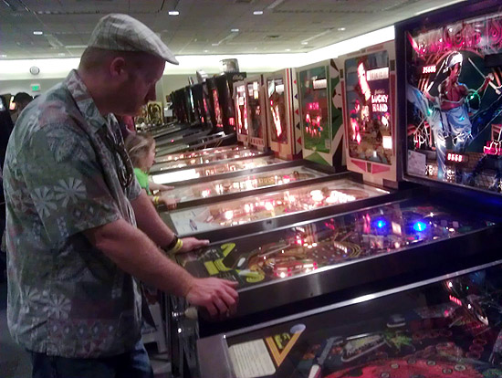 A player practices his Jeet Kune Do while battling Dragonfist. Lucky Hand and a few wedgeheads were down this line.