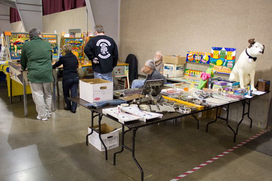 Bob Morris and Dave Sorensen brought some EM games along with their parts stand