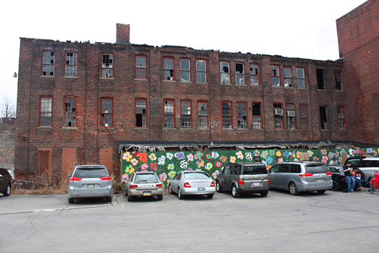 Is this Pinburgh? Oops, wrong building! 
