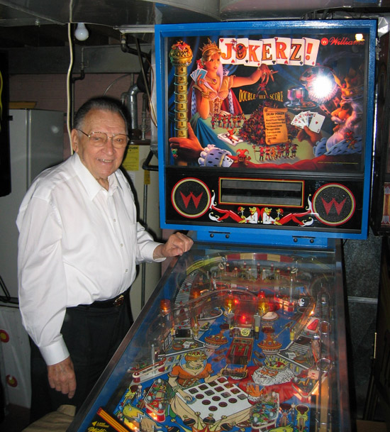 Steve Kordek with his Jokerz! machine