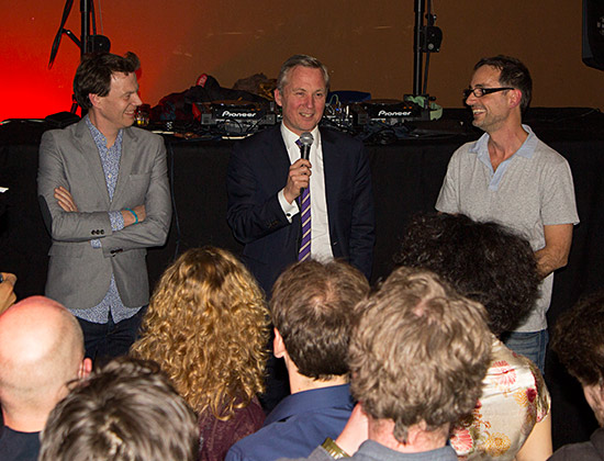 Jim and Andrew are joined by Amsterdam's deputy mayor, Eric van der Burg