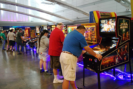 There was huge number of free play machines to play outside the competition area - they seemed to go on for ever!