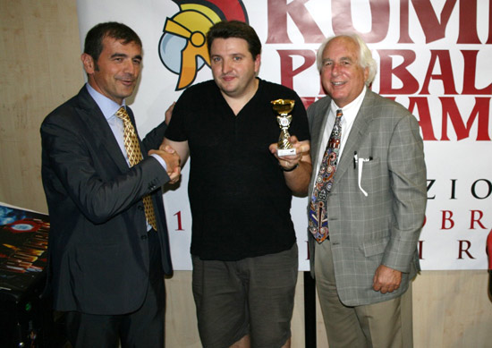 Frank Bona receives his trophy for third place