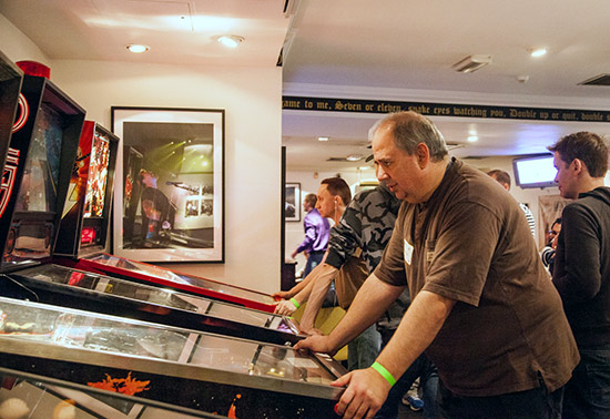 Martin plays in the 5th-8th place play-off with Peter playing in the final behind