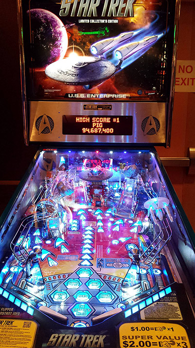 Stern's newest game Star Trek LE was at the SPF