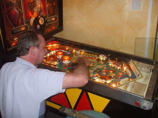 Phil Dixon checks to see if his Eight Ball Deluxe is level