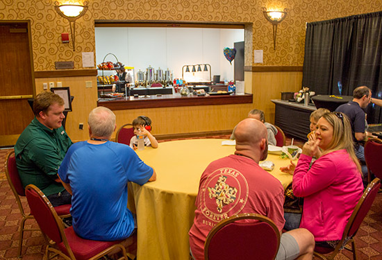 For more solid refreshment there was also a snack bar