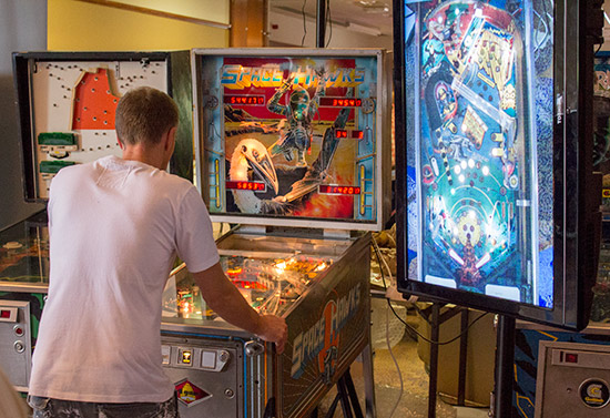 Greg plays Space Hawks in the final