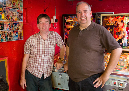Eddie and Martin in front of the machine for the final - Meteor