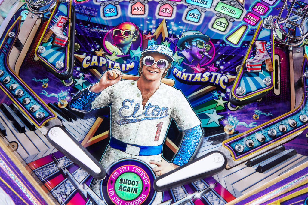 The Collector's Edition playfield depicts Elton in a baseball uniform design