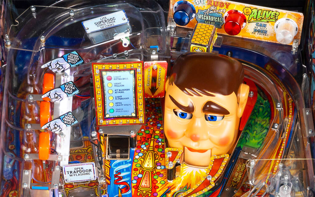 The upper part of the playfield from the Midnight Limited Edition