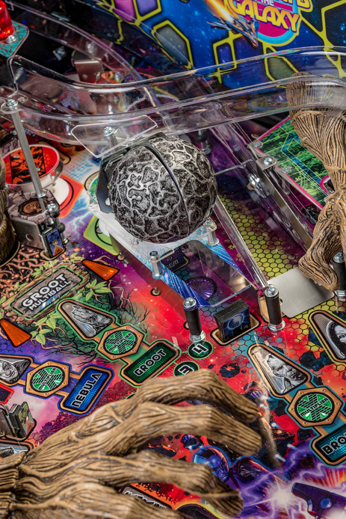 LE playfield details