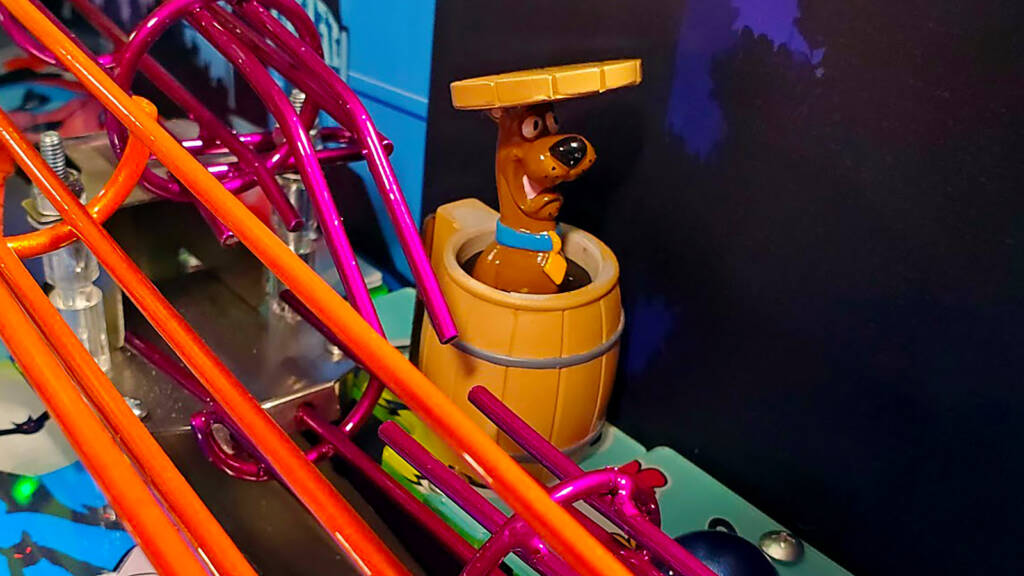 The animated Scooby in a barrel