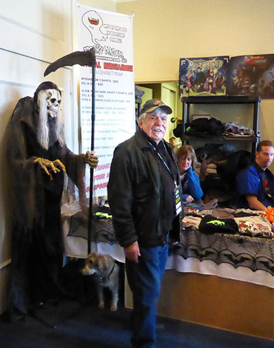Dave Christensen at the Spooky Pinball booth