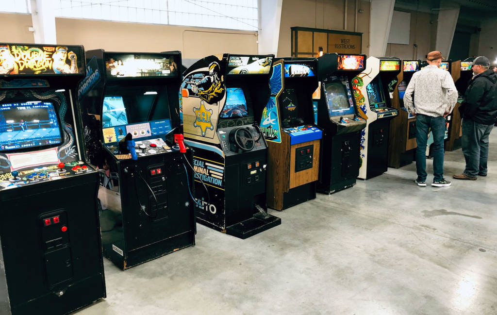 Some of the arcade video games at Multi Con